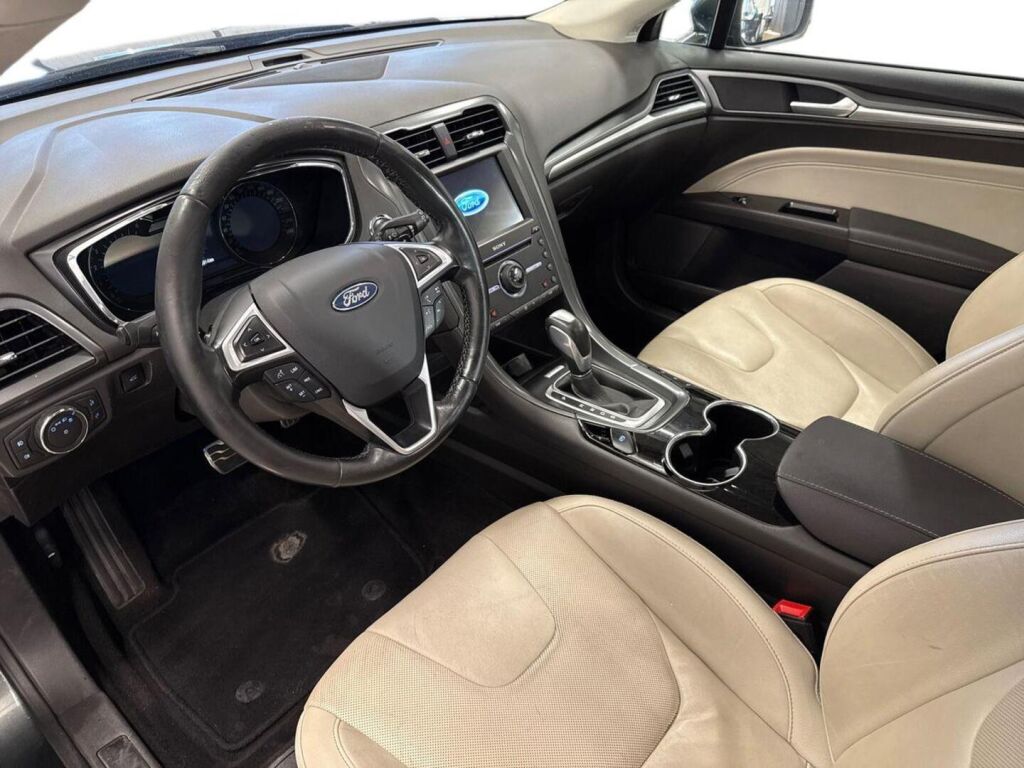 Ford Mondeo 2016 Vihreä