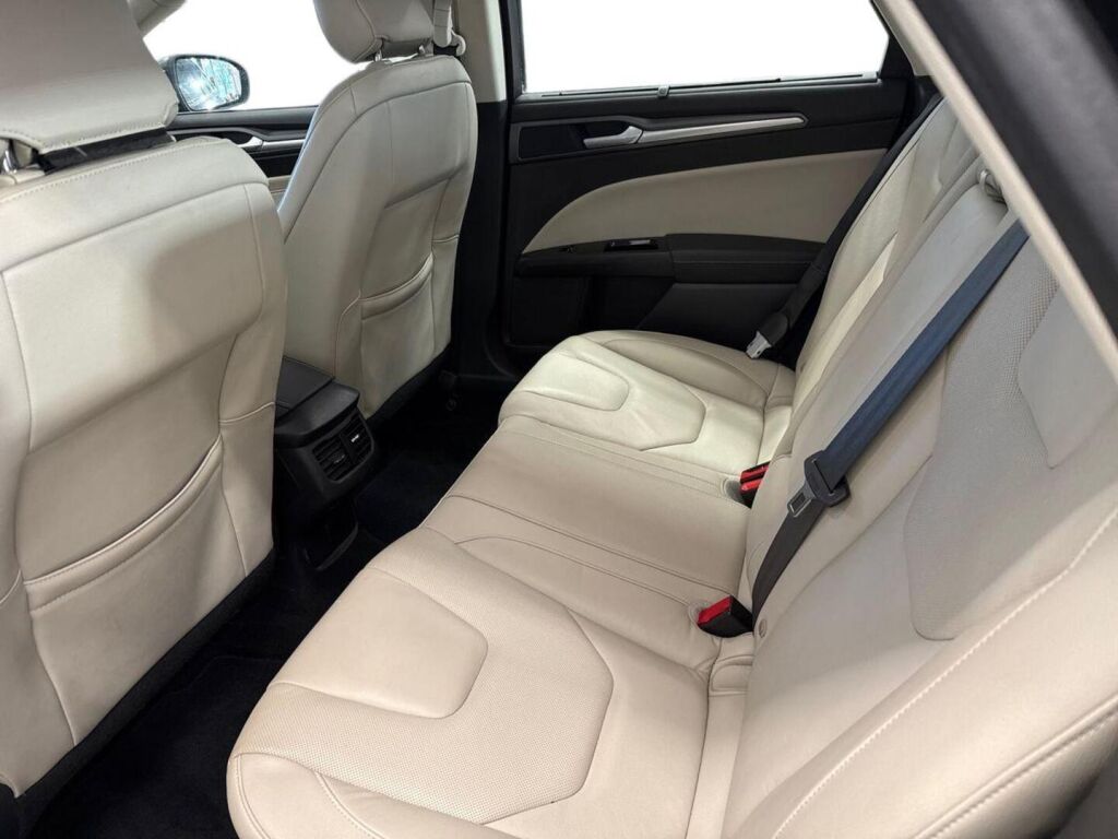 Ford Mondeo 2016 Vihreä