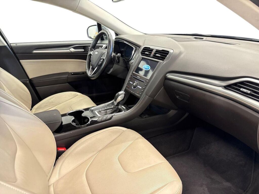 Ford Mondeo 2016 Vihreä