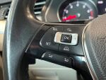 Volkswagen Passat 2016 Punainen