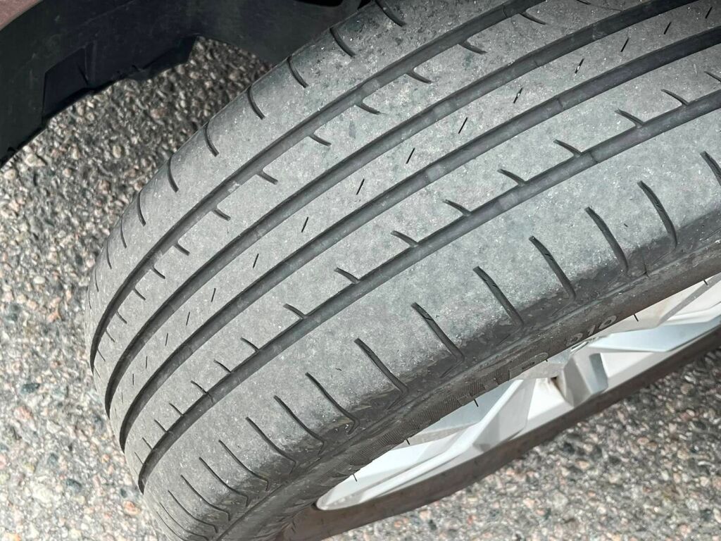 Volkswagen Passat 2016 Punainen
