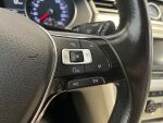 Volkswagen Passat 2016 Punainen