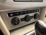 Volkswagen Passat 2016 Punainen