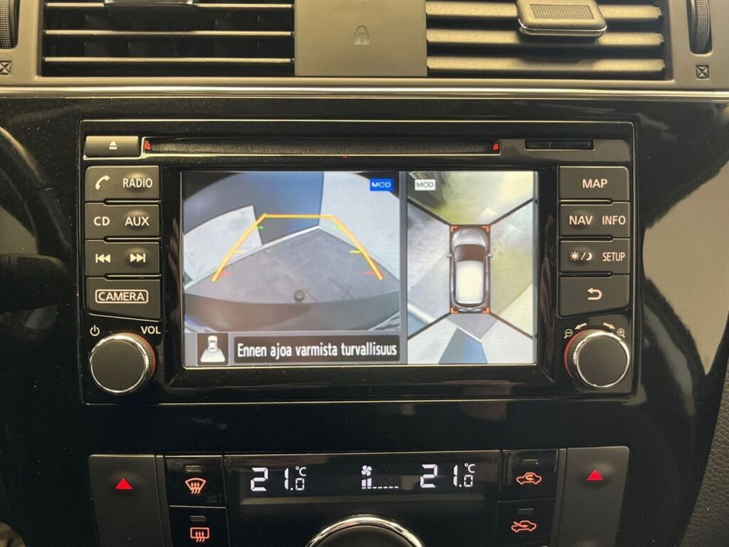 Nissan Pulsar 2016 Musta