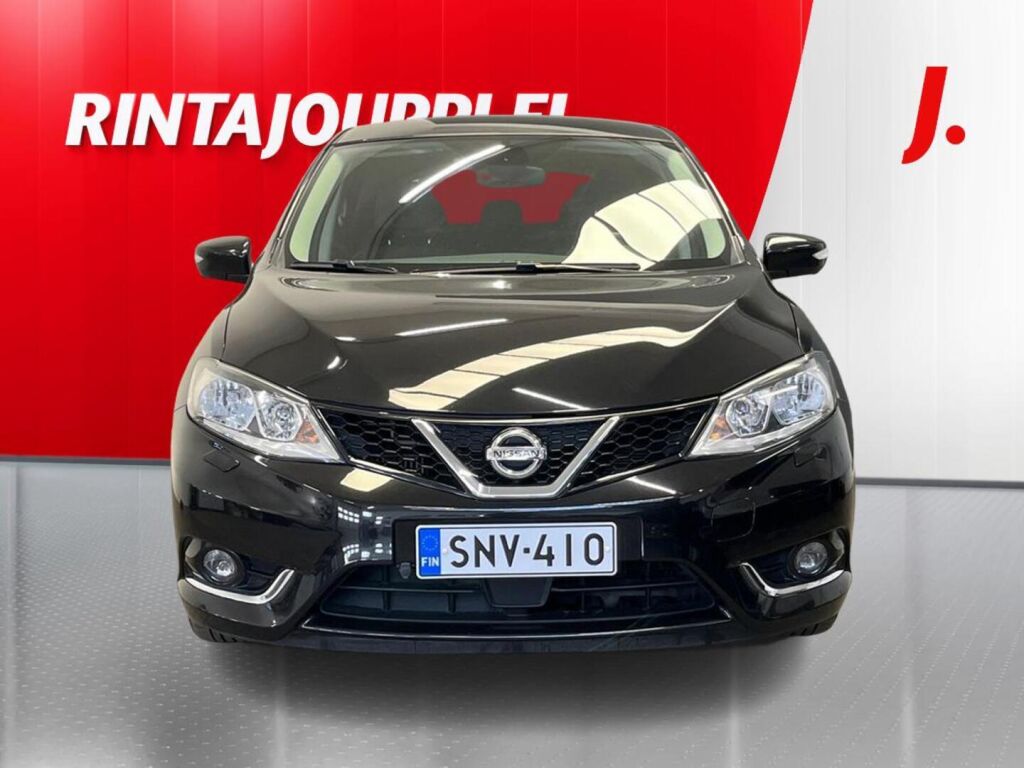 Nissan Pulsar 2016 Musta