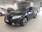 Nissan Pulsar 2016 Musta