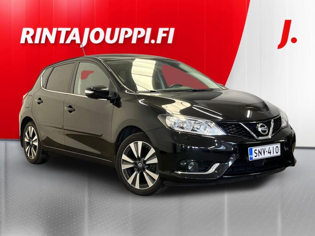 Nissan Pulsar 2016 Musta