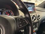 Mercedes-Benz B 2016 Punainen
