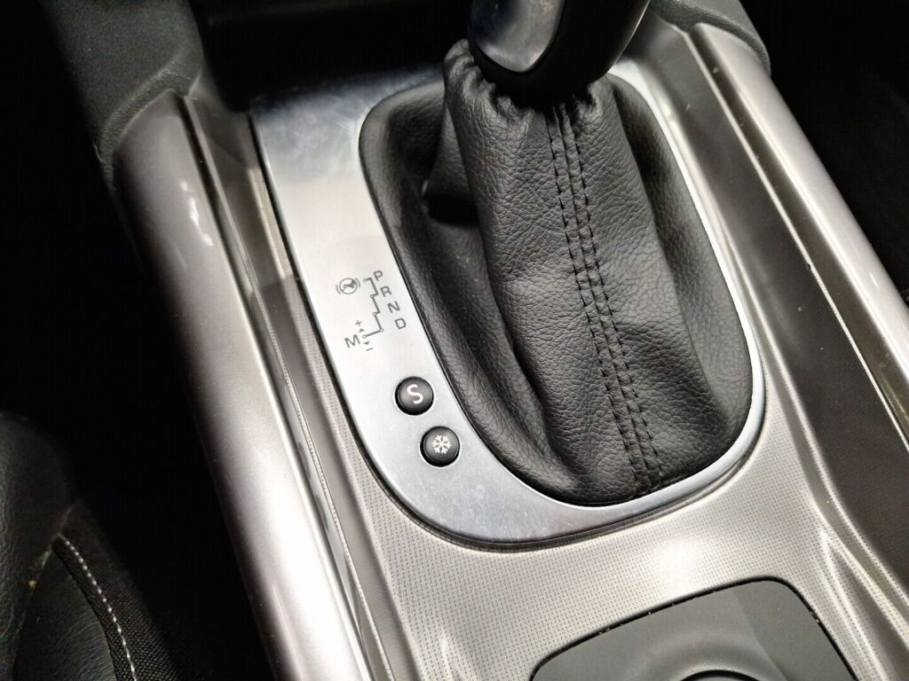 Citroen C4 2017 Valkoinen