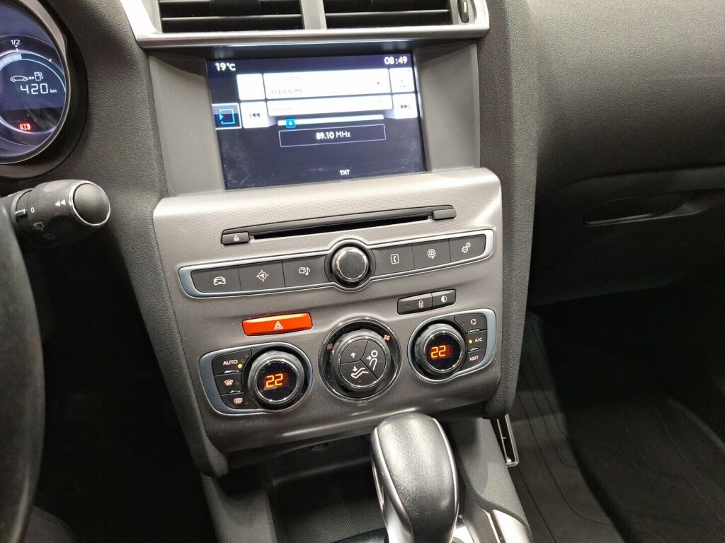 Citroen C4 2017 Valkoinen
