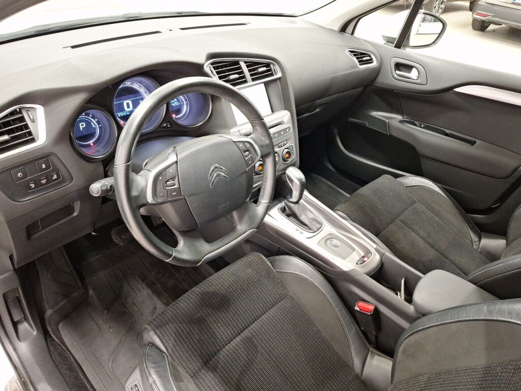 Citroen C4 2017 Valkoinen