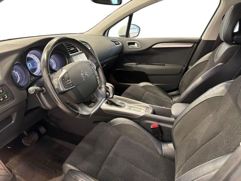 Citroen C4 2017 Valkoinen