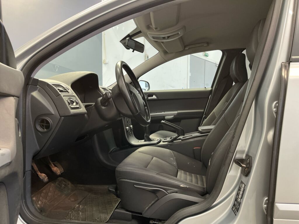 Volvo V50 2007 Harmaa