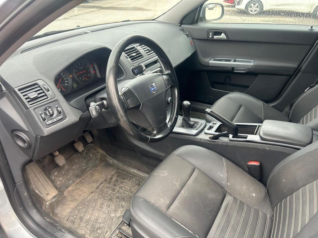 Volvo V50 2007 Harmaa