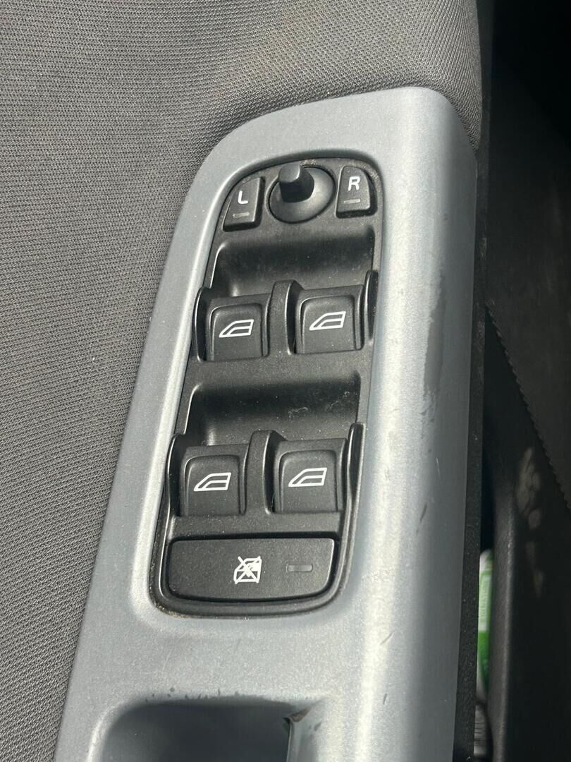 Volvo V50 2007 Harmaa