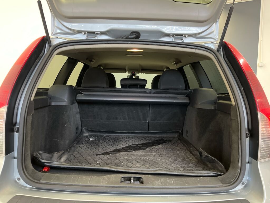 Volvo V50 2007 Harmaa