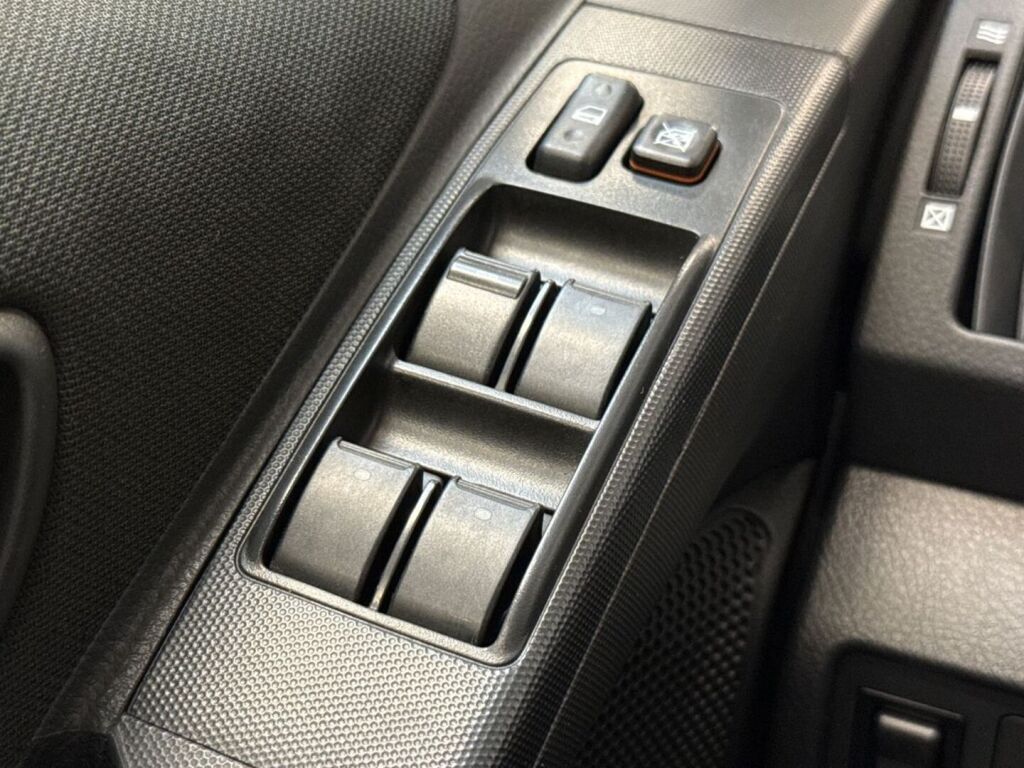 Toyota Corolla Verso 2008 Harmaa