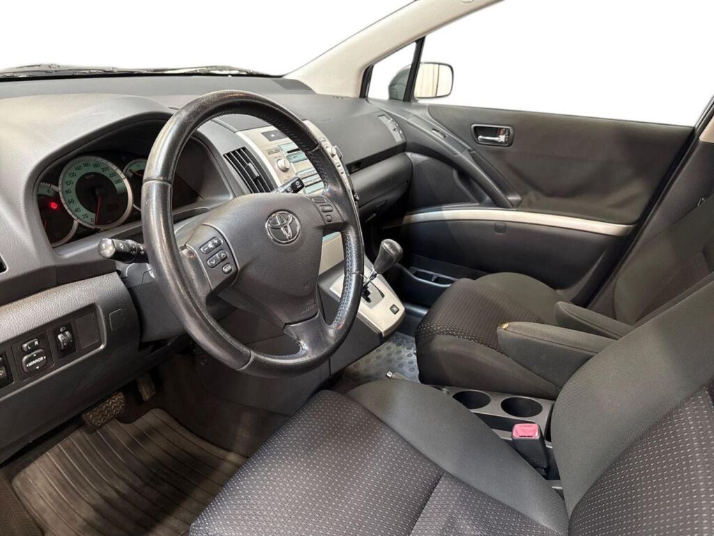 Toyota Corolla Verso 2008 Harmaa