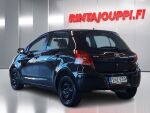 Toyota Yaris 2010 Musta