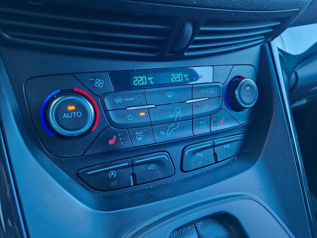 Ford Kuga 2019 Harmaa