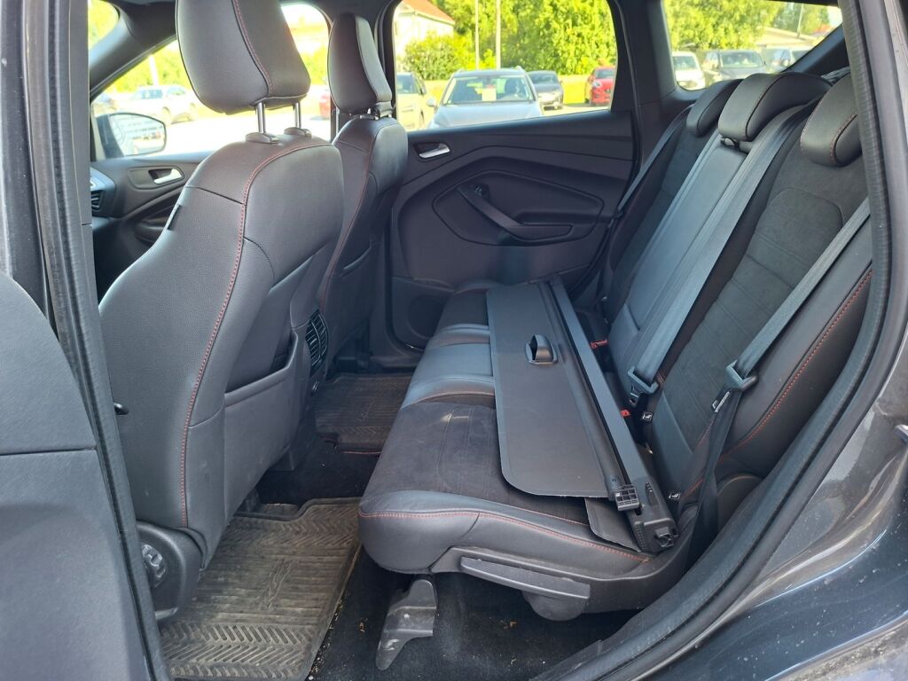 Ford Kuga 2019 Harmaa