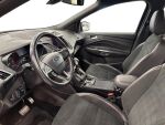 Ford Kuga 2018 Punainen