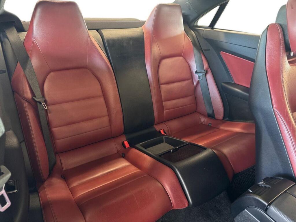 Mercedes-Benz E 2012 Harmaa