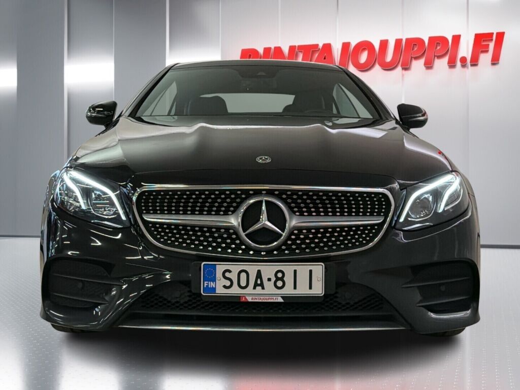 Mercedes-Benz E 2018 Musta