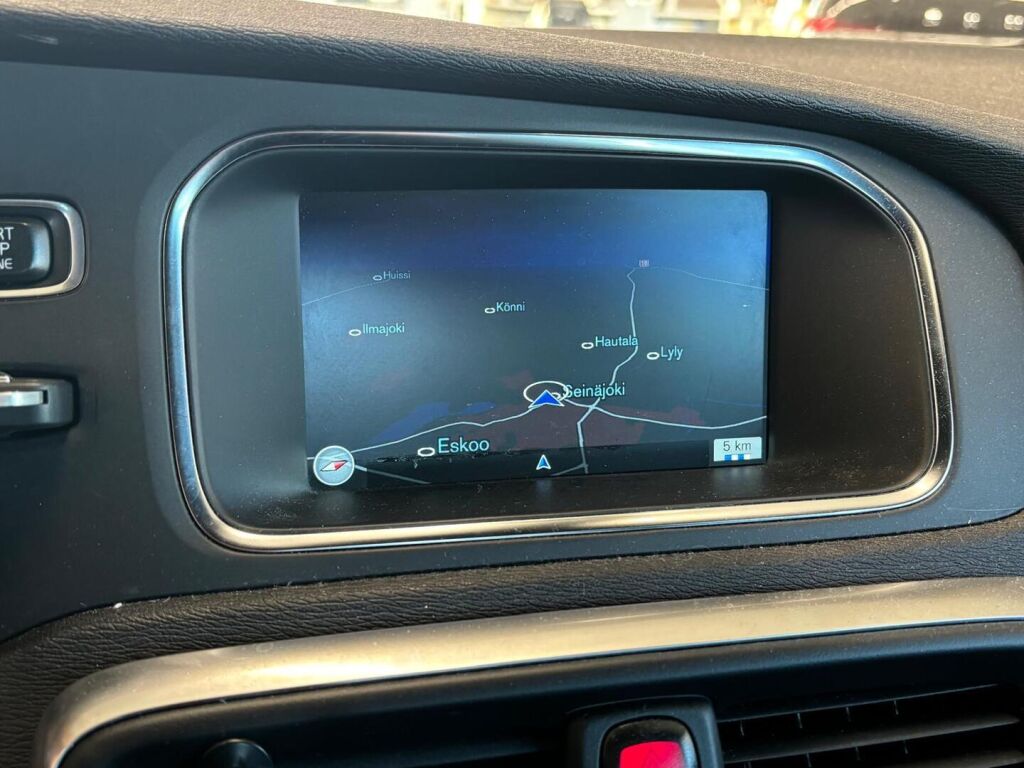 Volvo V40 2016 Valkoinen