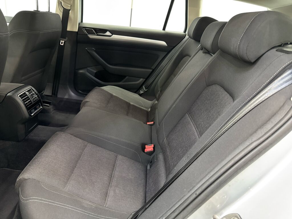 Volkswagen Passat 2018 Hopea