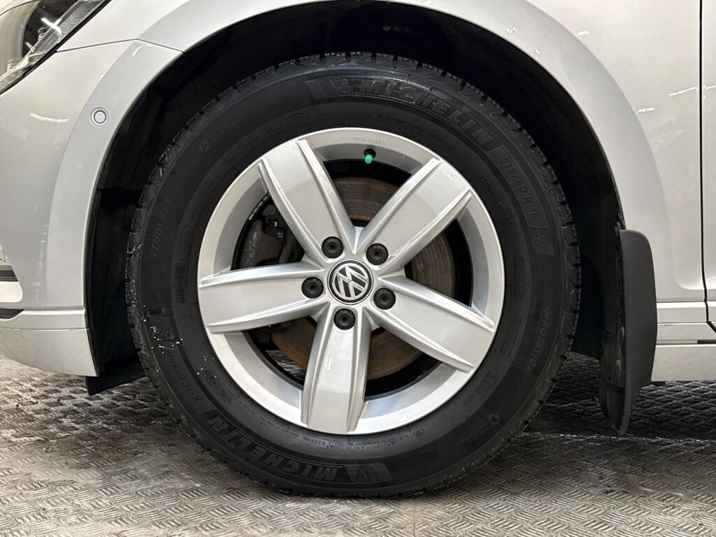 Volkswagen Passat 2018 Hopea