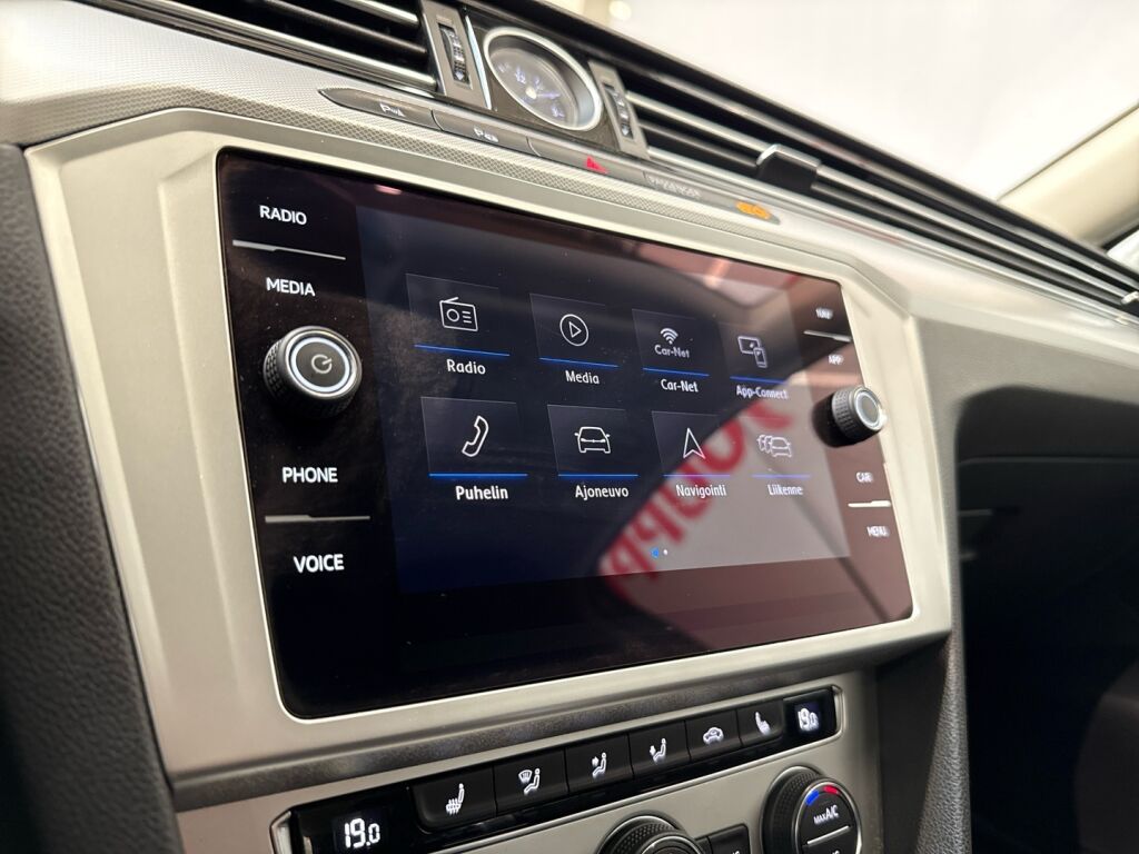 Volkswagen Passat 2018 Hopea