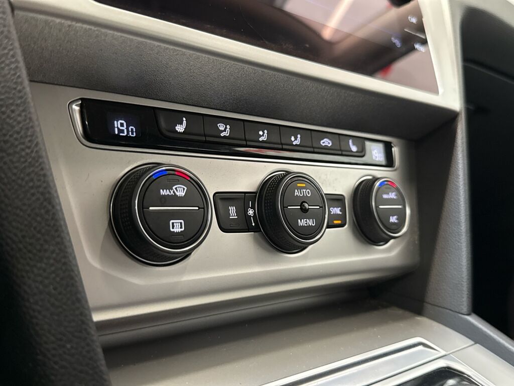 Volkswagen Passat 2018 Hopea