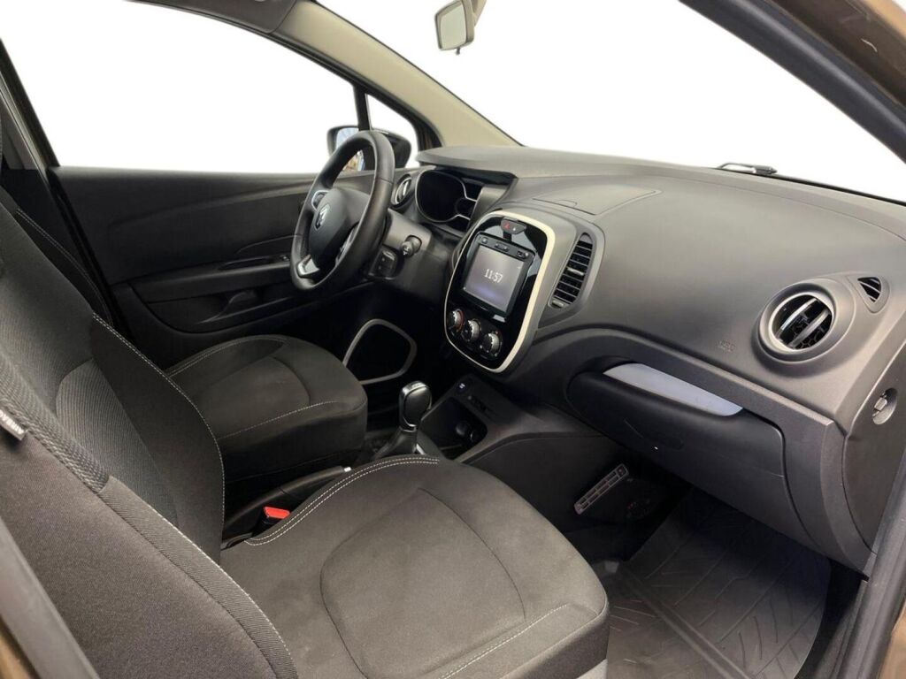 Renault Captur 2018 Met. Ruskea (beige)