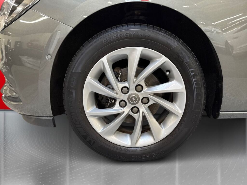 Opel Astra 2018 Harmaa
