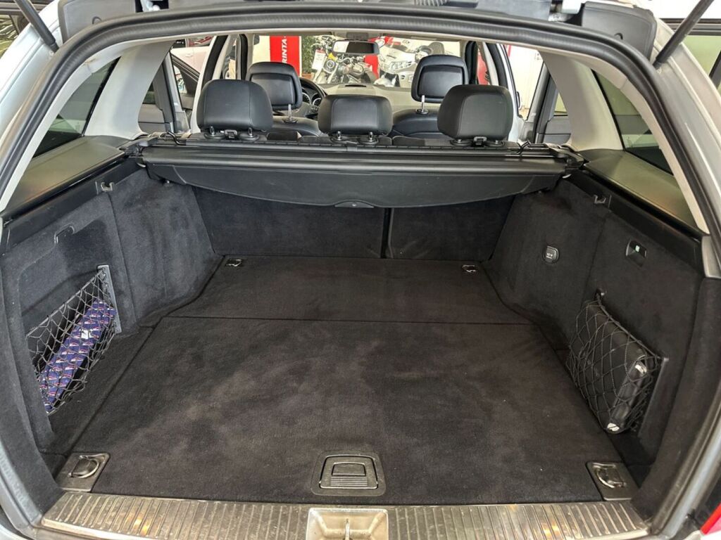 Mercedes-Benz C 2011 Hopea
