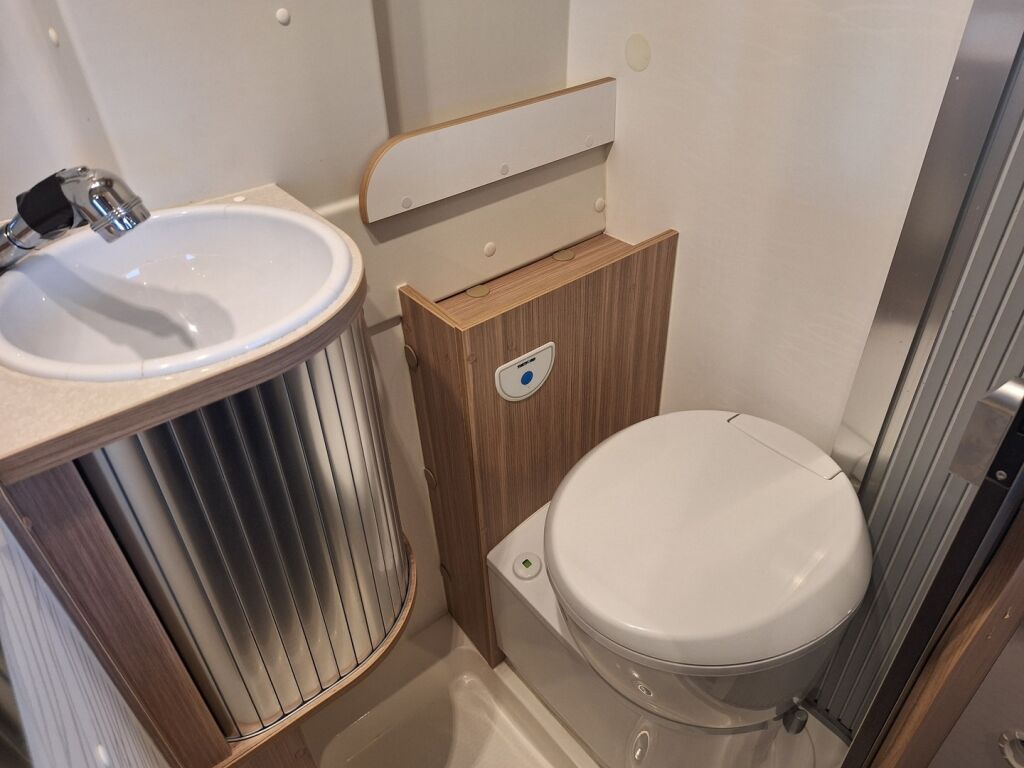 Dreamer 600 2018 Valkoinen