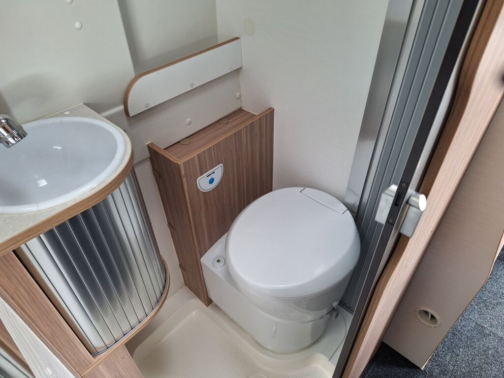 Dreamer 600 2018 Valkoinen