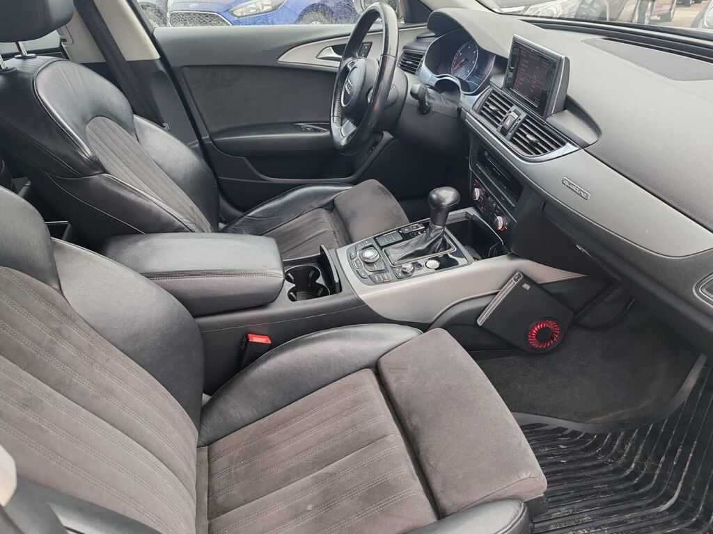 Audi A6 2012 Musta