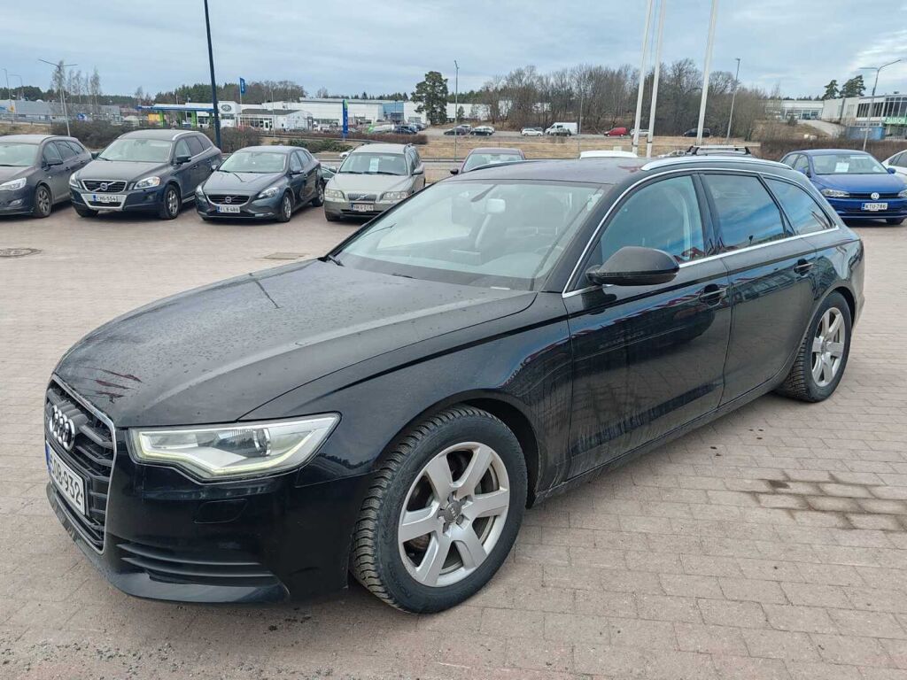 Audi A6 2012 Musta