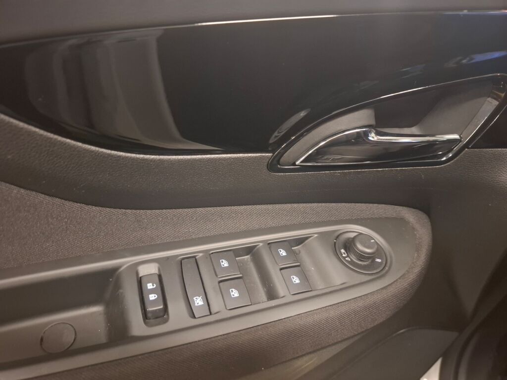 Opel Mokka 2018 Valkoinen