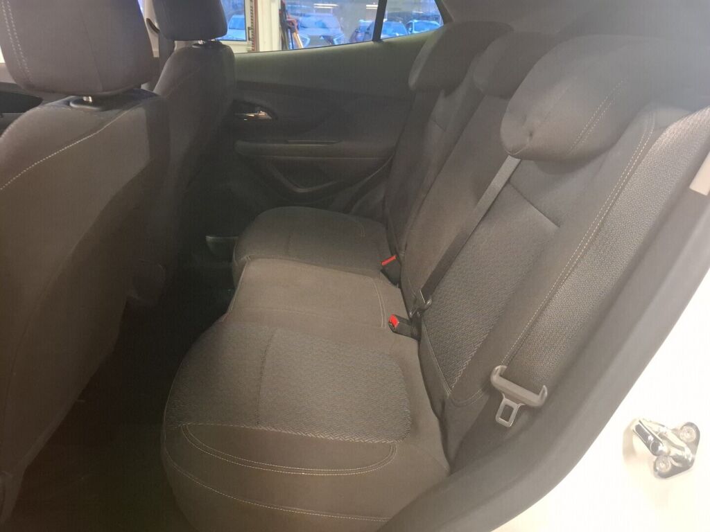 Opel Mokka 2018 Valkoinen