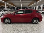 Lexus CT 2011 Punainen