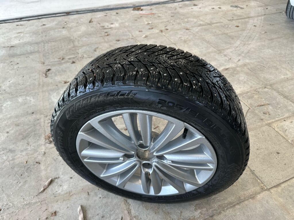Citroen C4 2018 Valkoinen