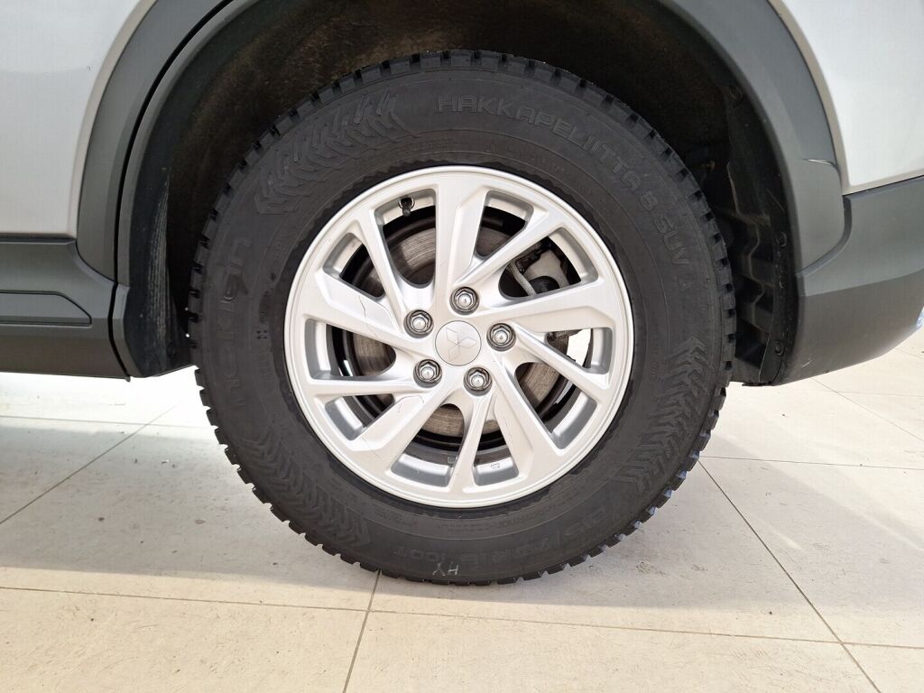 Mitsubishi Eclipse Cross 2018 Harmaa