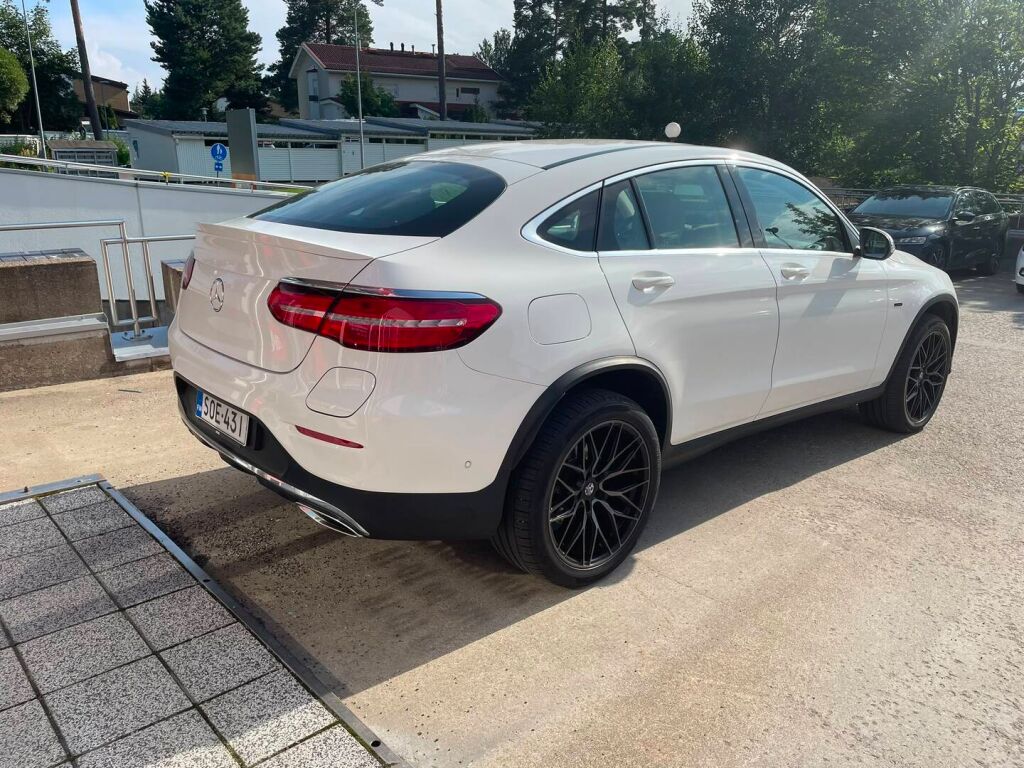 Mercedes-Benz GLC 2018 Valkoinen