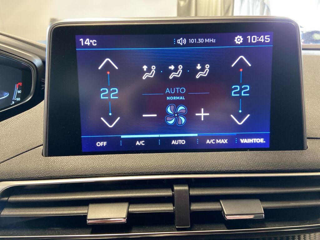 Peugeot 5008 2018 Musta