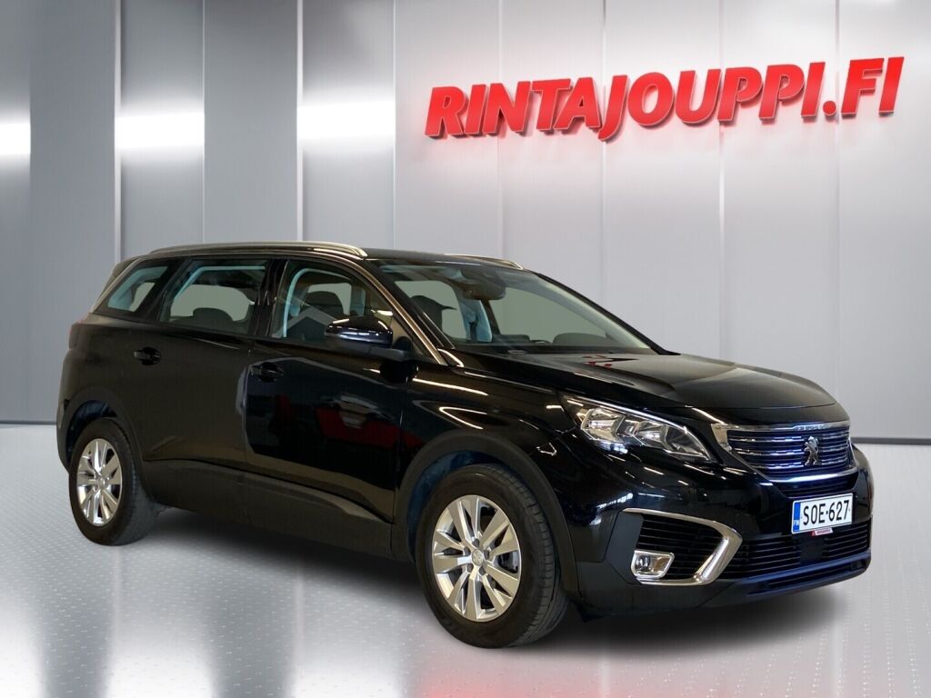 Peugeot 5008 2018 Musta
