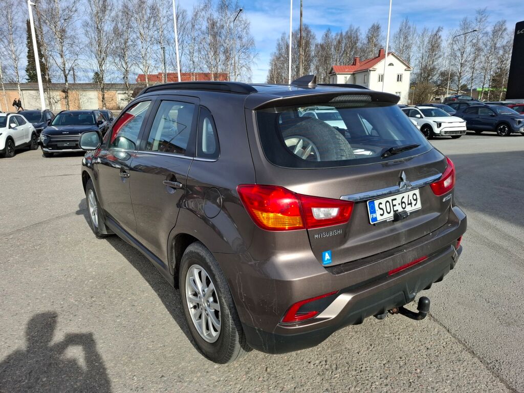 Mitsubishi ASX 2018 Ruskea (beige)
