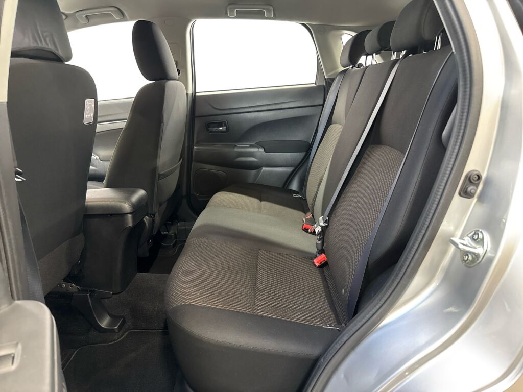 Mitsubishi ASX 2018 Harmaa